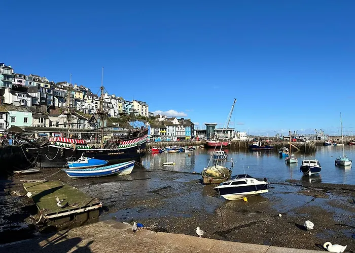 1800S Fisherman\'S Cottage Near Brixham Harbour